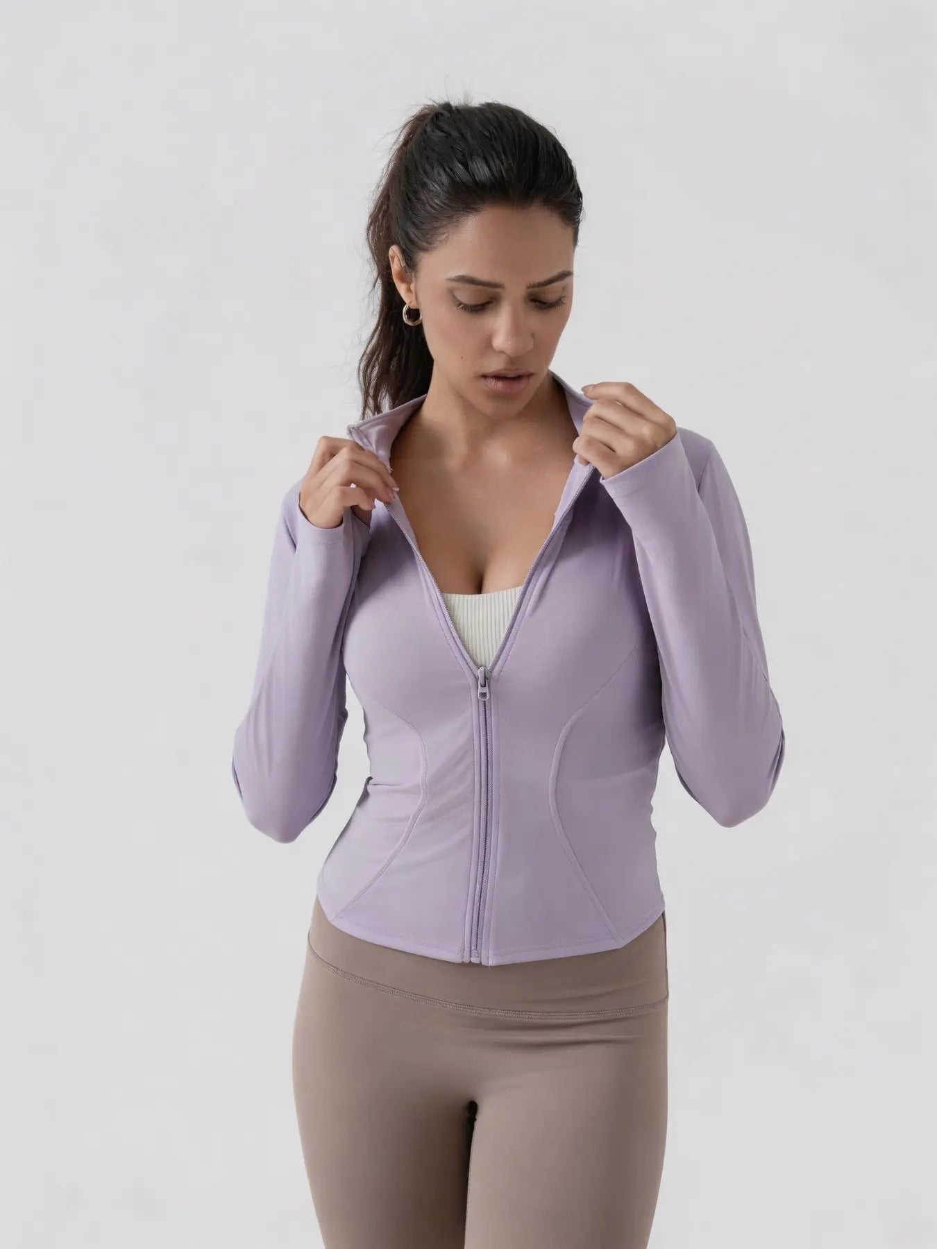 Women'S Lightweight Full Zip Long Sleeve Running Jacket, Workout Jackets, Slim Fit Yoga Sportswear, Thumbhole Jacket Design, Perfect for Fitness and Gym, Sporty Breathable Outerwear