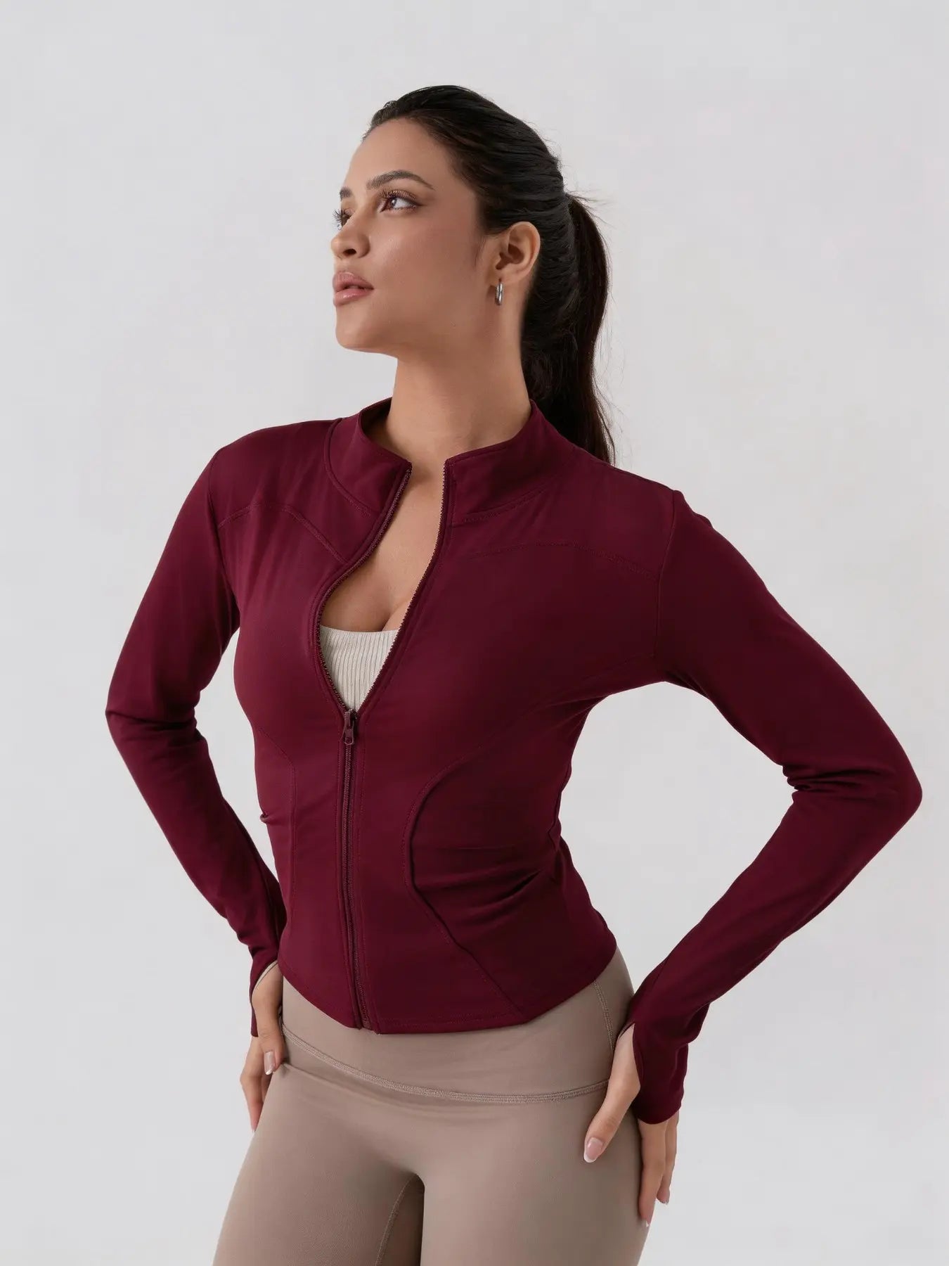 Women'S Lightweight Full Zip Long Sleeve Running Jacket, Workout Jackets, Slim Fit Yoga Sportswear, Thumbhole Jacket Design, Perfect for Fitness and Gym, Sporty Breathable Outerwear
